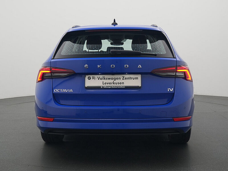 SKODA OCTAVIA Combi TSI iV DSG AHK APP VIRT LENKRADHZ