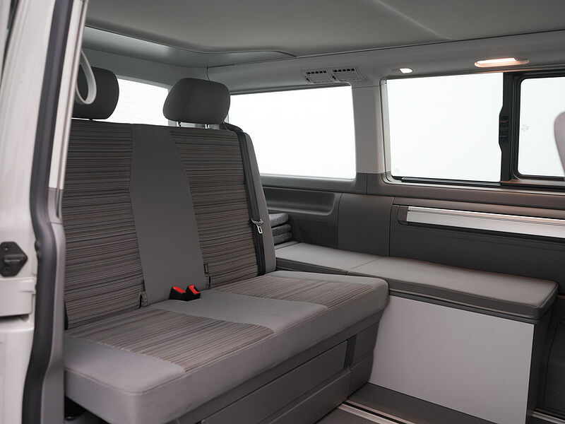 Volkswagen T6.1 California Beach DSG KAM PDC APP