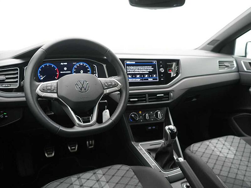 Volkswagen Polo R-Line ACC MATRIX LED VIRT APP