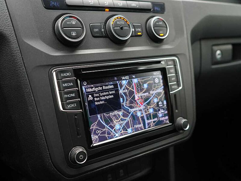 Volkswagen Caddy Maxi Kasten PDC AHK NAVI KLIMA