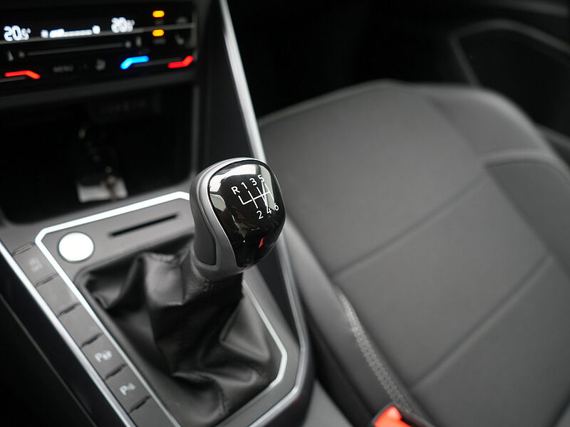 Volkswagen Taigo ACC NAVI SHZ MATRIX PDC