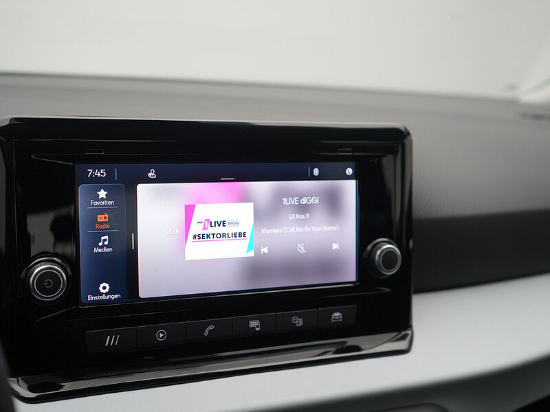 SEAT Ibiza Style SHZ LED APP PORT NAVI