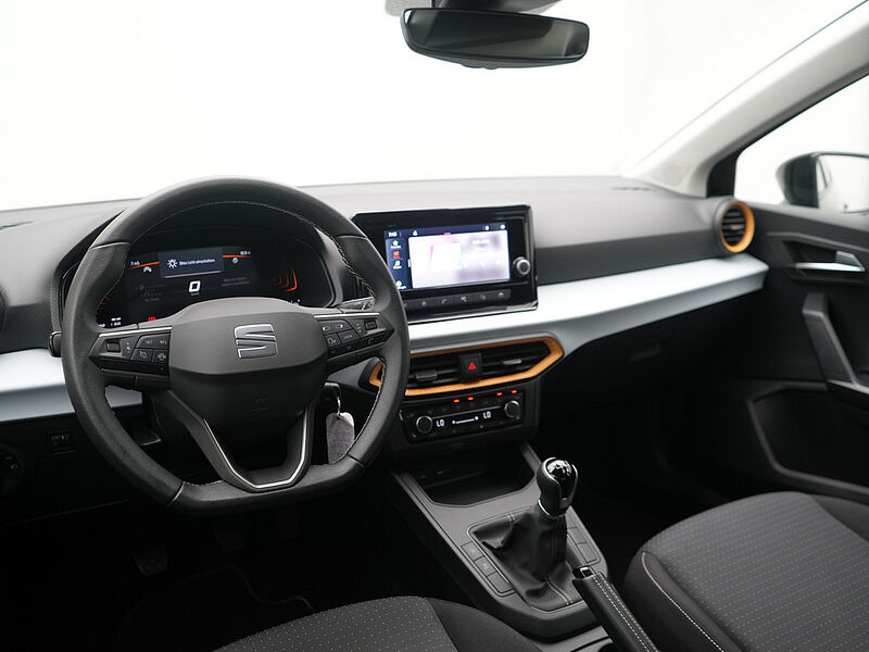 SEAT Ibiza Style SHZ LED APP PORT NAVI