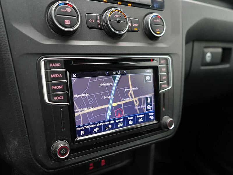 Volkswagen Caddy Maxi Kasten NAVI AHK ACC PDC