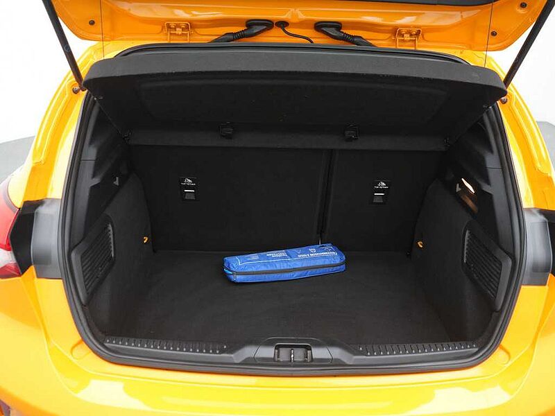 Ford Focus ST B&O SHZ PDC KAM PANO NAVI ACC SHZ LED