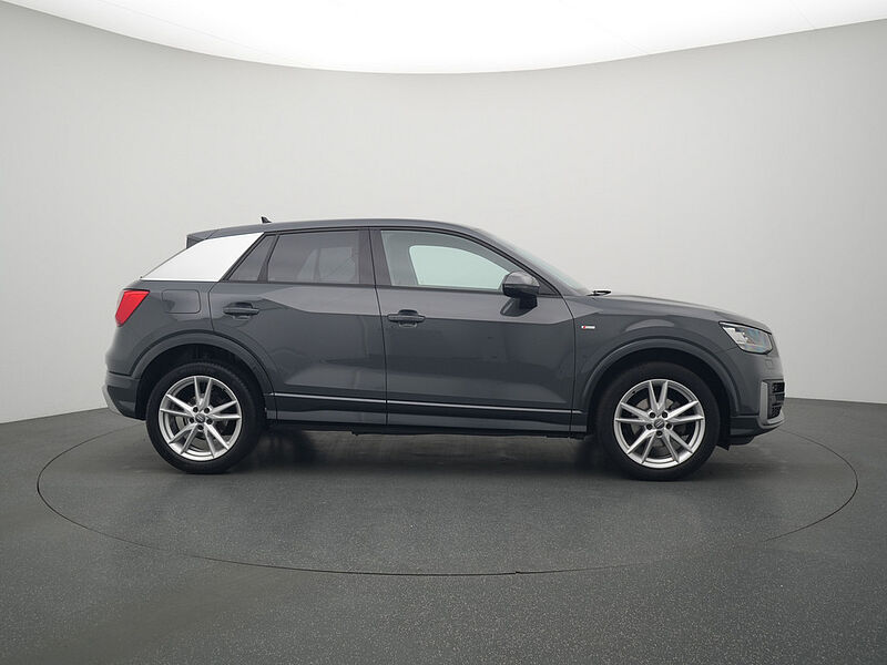 Audi Q2 Sport S-Line S-TRON LEDER VIRT PDC KLIMA