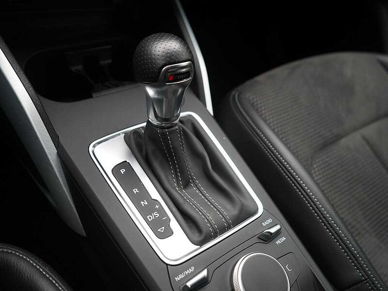 Audi Q2 Sport S-Line S-TRON PDC LEDER KLIMA