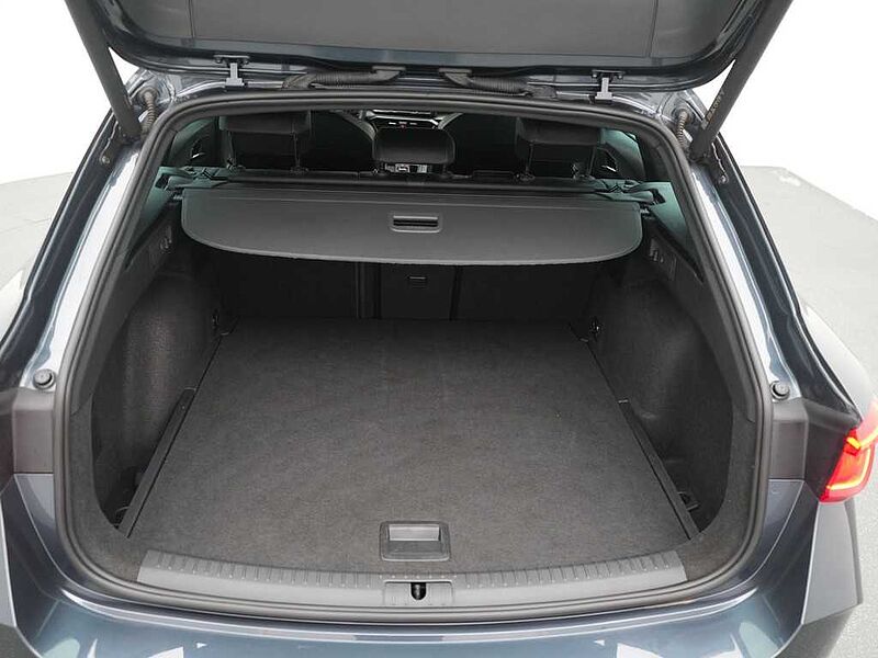 CUPRA Leon ST DSG LEDER CARPLAY NAVI VIRT AHK ACC LED