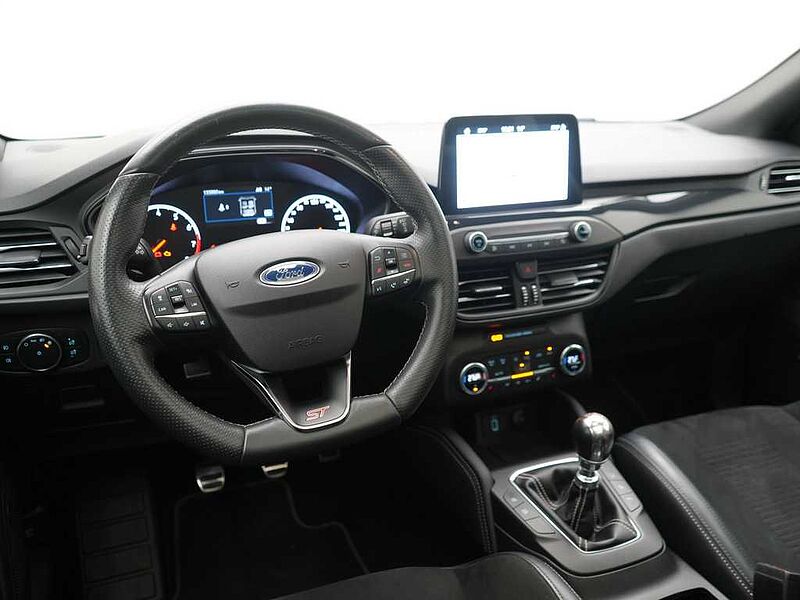 Ford Focus ST NAVI PANO VIRT KAM B&O HUD LEDER ACC