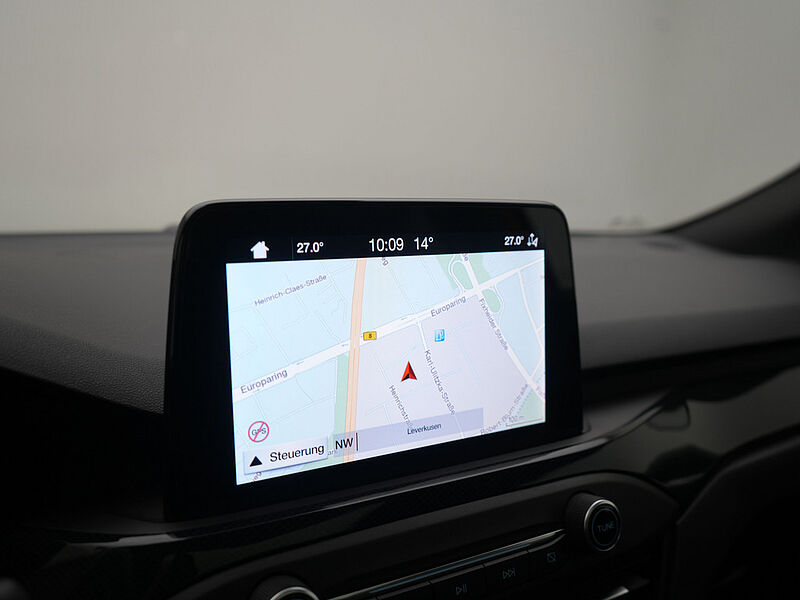 Ford Focus ST NAVI PANO VIRT KAM B&O HUD LEDER ACC