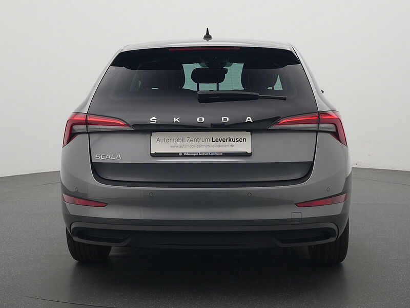 SKODA SCALA DSG PDC KLIMA SHZ