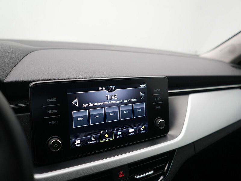 SKODA KAMIQ Tour AHK KAM SHZ APP CONNECT LED