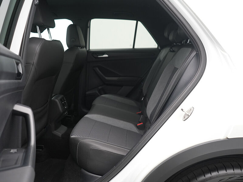 Volkswagen T-Roc R DSG AHK NAVI VIRT ACC CARPLAY KAM SHZ