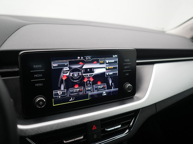 SKODA KAMIQ Tour LED APP CONNECT AHK KAM SHZ