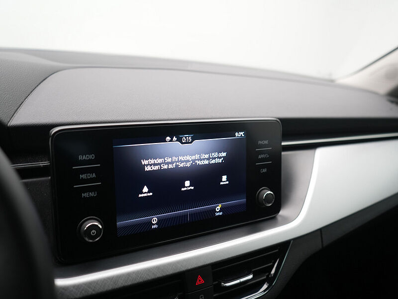 SKODA KAMIQ Tour LED APP CONNECT AHK KAM SHZ