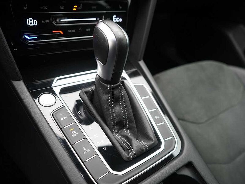 Volkswagen Arteon Shooting Brake R-Line CARPLAY KAM SHZ LED