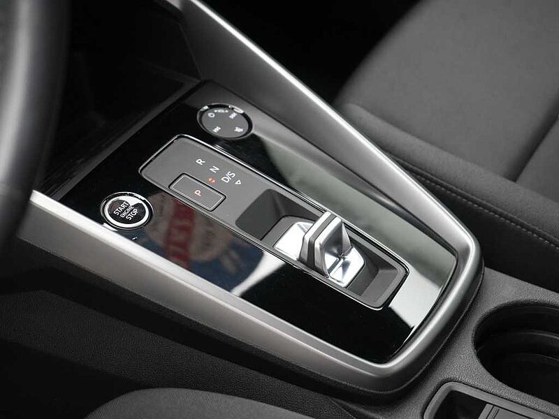 Audi A3 Sportback Advanced S-TRON ACC NAVI VIRT APP