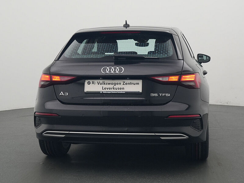 Audi A3 Sportback Advanced S-TRON ACC NAVI VIRT APP