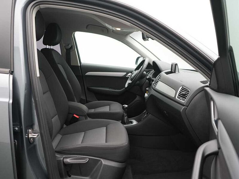 Audi Q3 AHK NAVI XENON SHZ PDC KLIMA