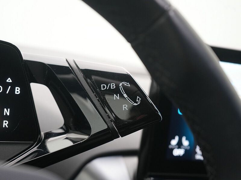 Volkswagen ID.4 Pure City LENKRADHZ LED PDC NAVI VIRT ACC