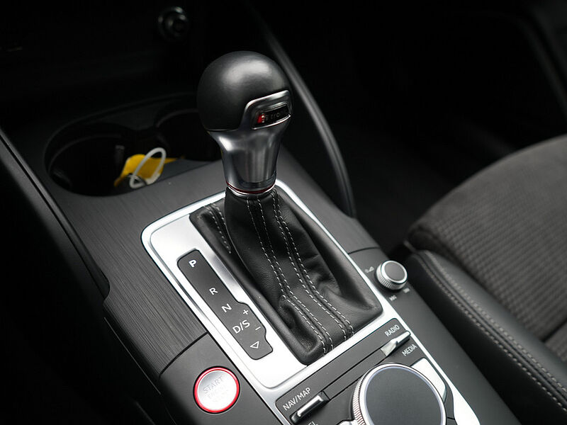 Audi S3 Sportback S-TRON B&O NAVI ACC MATRIX LEDER