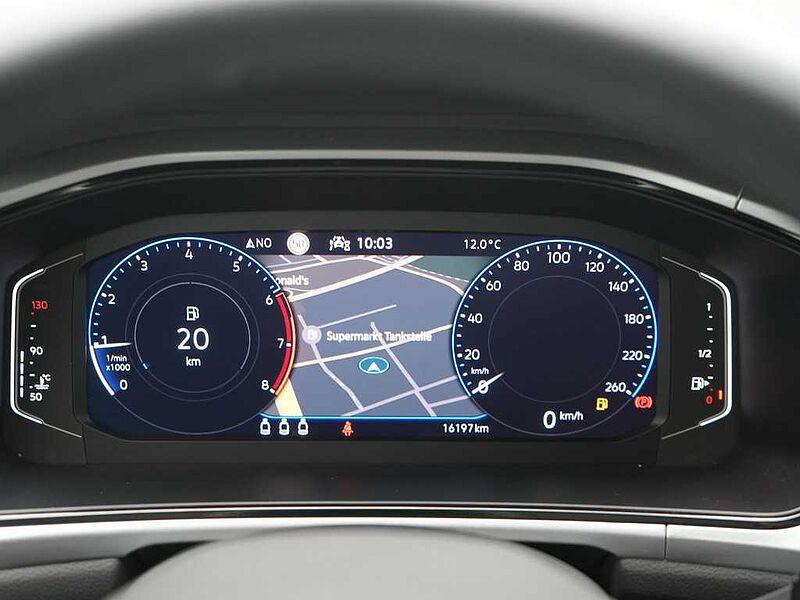 Volkswagen T-Roc Life NAVI SHZ VIRT AHK LED PDC