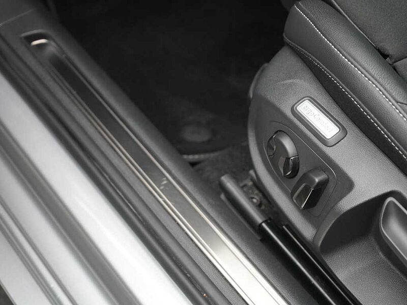 Volkswagen Arteon SB R-Line DSG NAVI AHK VIRT APP KEYLESS