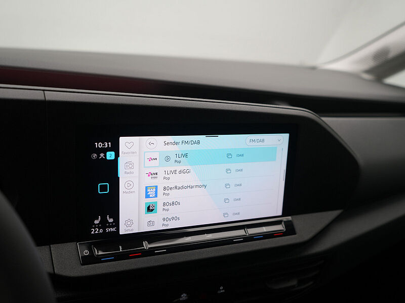 Volkswagen Caddy Maxi Lang 7-SITZER NAVI AHK KAM LED PDC