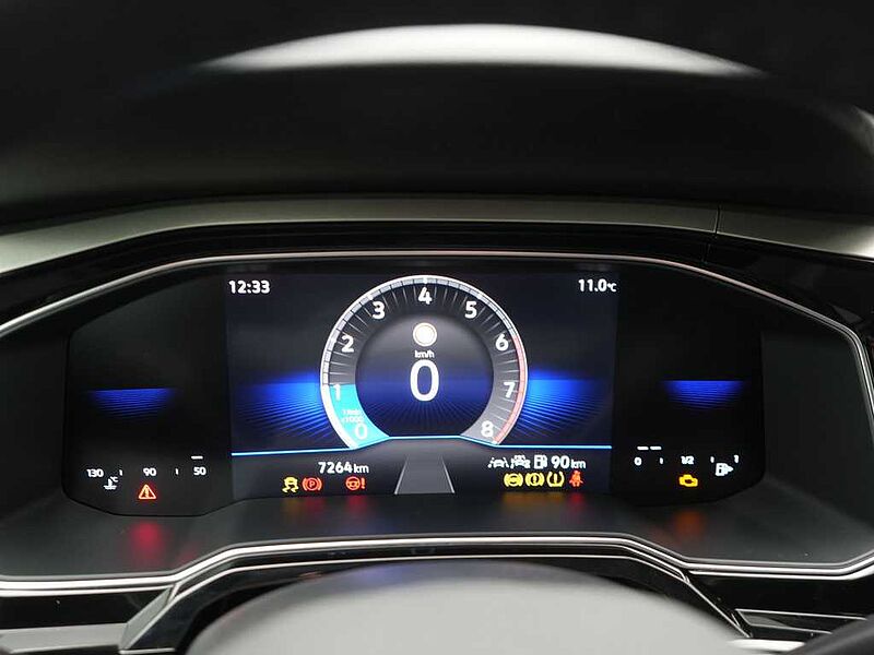 Volkswagen Taigo SHZ LED AHK PDC PORT NAVI