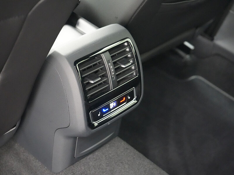 Volkswagen Arteon Shooting Brake 2.0 TSI R-Line FACEL. LED