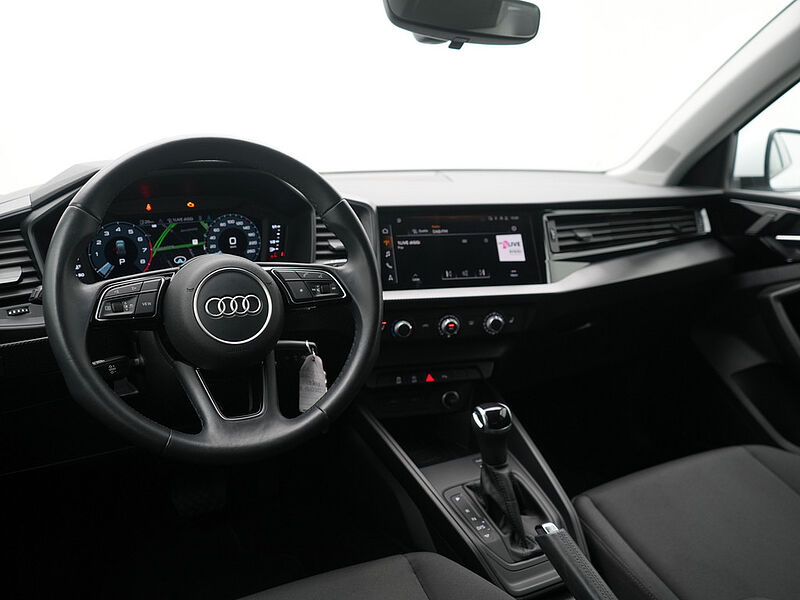 Audi A1 Sportback advanced S-TRON NAVI VIRT SHZ PDC