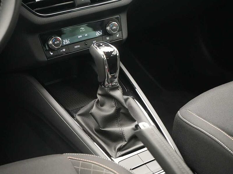 SKODA SCALA ACC LED SHZ PDC