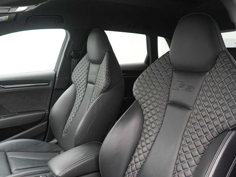 Audi RS3 Sportback quattro S TRON LEDER B&O MATRIX