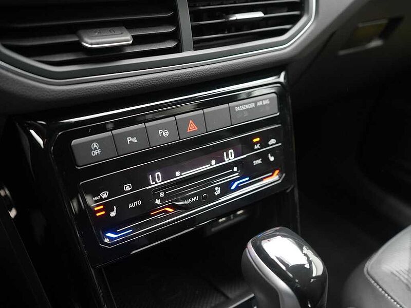 Volkswagen T-Cross R-Line DSG APP CONNECT LED SHZ PDC VIRT