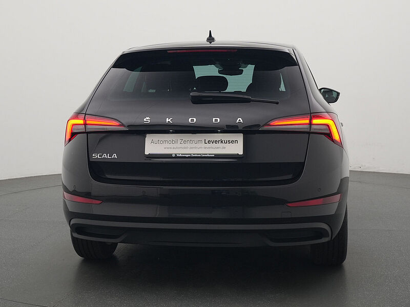 SKODA SCALA Tour DSG SHZ KLIMA PDC ACC VIRT APP