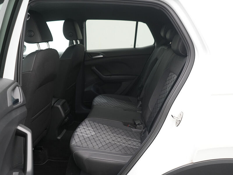 Volkswagen T-Cross R-Line DSG NAVI ACC AHK MATRIX KAM APP