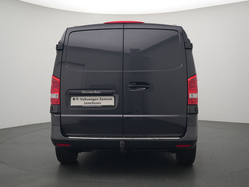 Mercedes-Benz Vito 116 Kasten NAVI SHZ LED AHK FLÜGELTÜR