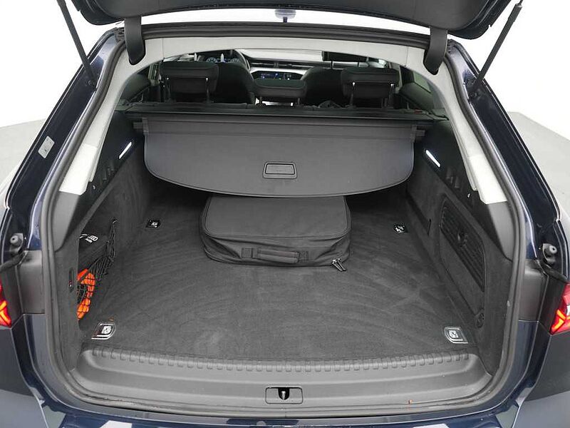 Audi A6 Avant quattro S line PANO AHK VIRT ACC KAM