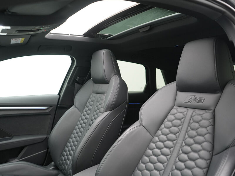 Audi RS3 RAUTE LEDER VIRT ACC SHZ PANO