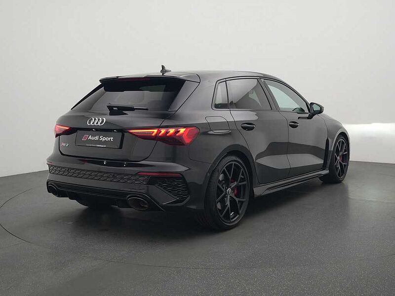 Audi RS3 RAUTE LEDER VIRT ACC SHZ PANO