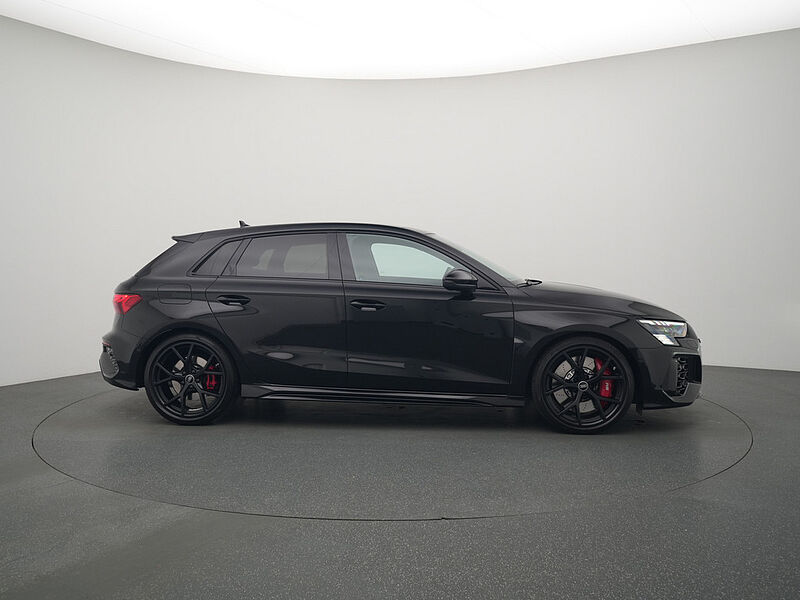 Audi RS3 RAUTE LEDER VIRT ACC SHZ PANO