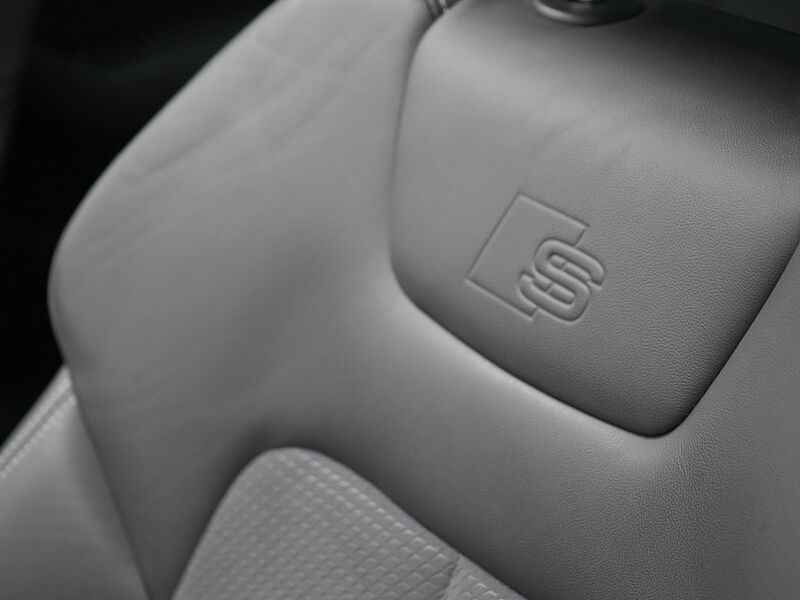 Audi A6 Avant quattro S line LEDER MEMORY SHZ 360°