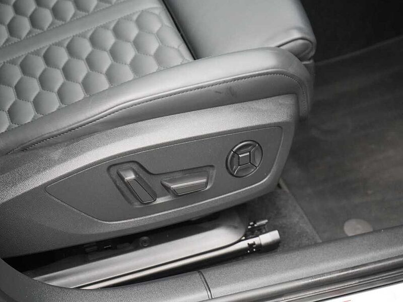 Audi RS3 Sportback quattro ACC VIRT PANO HUD SHZ PDC