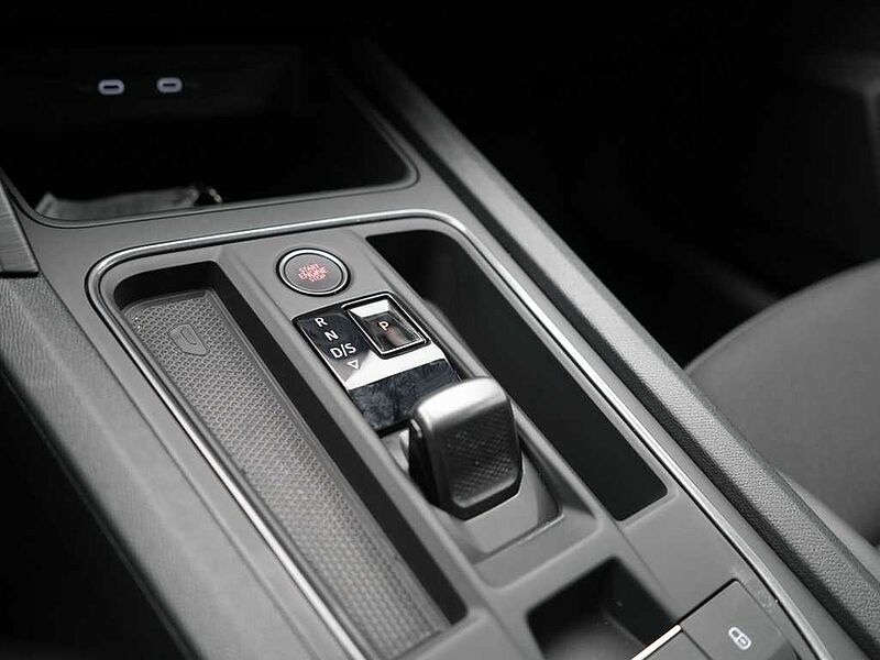 CUPRA Leon ST DSG VIRT CARPLAY LED APP ACC KAM SHZ