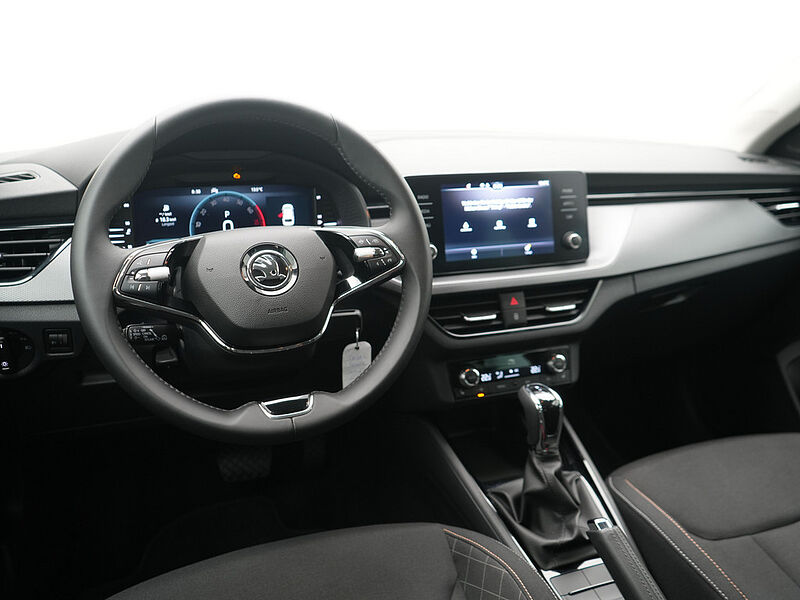 SKODA SCALA Tour DSG ACC AHK VIRT SHZ CARPLAY PDC