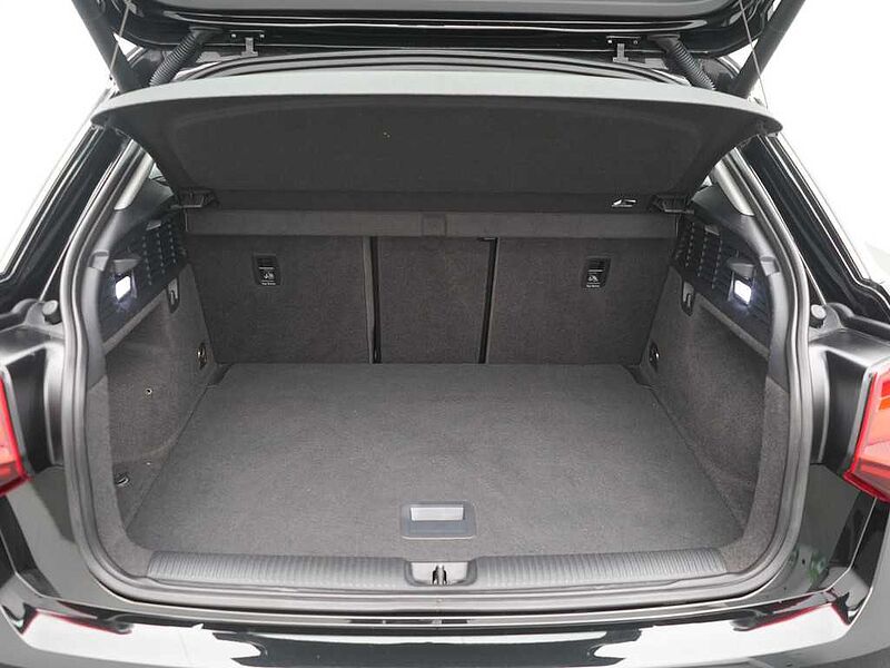 Audi Q2 Sport quattro S TRON NAVI SHZ PDC