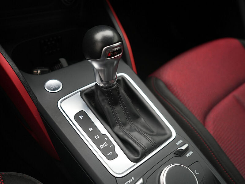 Audi Q2 Sport quattro S TRON NAVI SHZ PDC