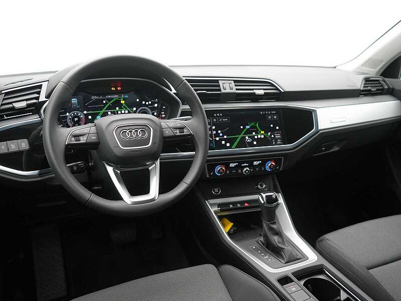 Audi Q3 advanced S TRON AHK NAVI VIRT LEDER