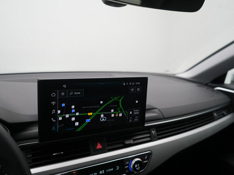 Audi A4 Avant advanced STRON MEMORY KAM LED SHZ APP