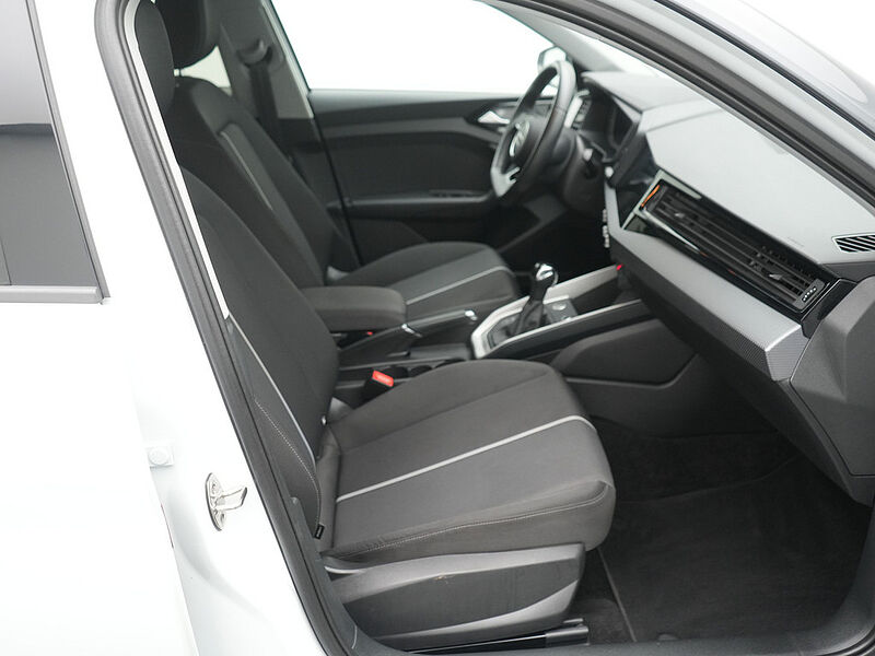 Audi A1 citycarver STRON NAVI VIRT KAM SHZ CARPLAY